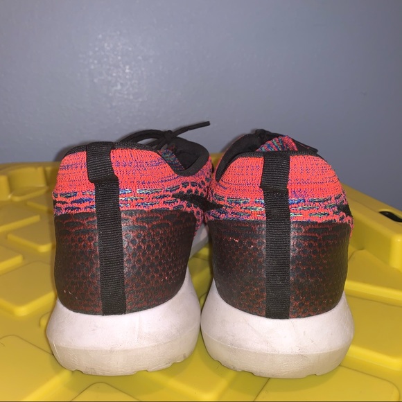 Flyknit Roshe SE - Picture 4 of 5